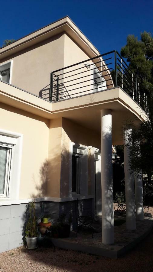 Lou Cigalou Holiday home *